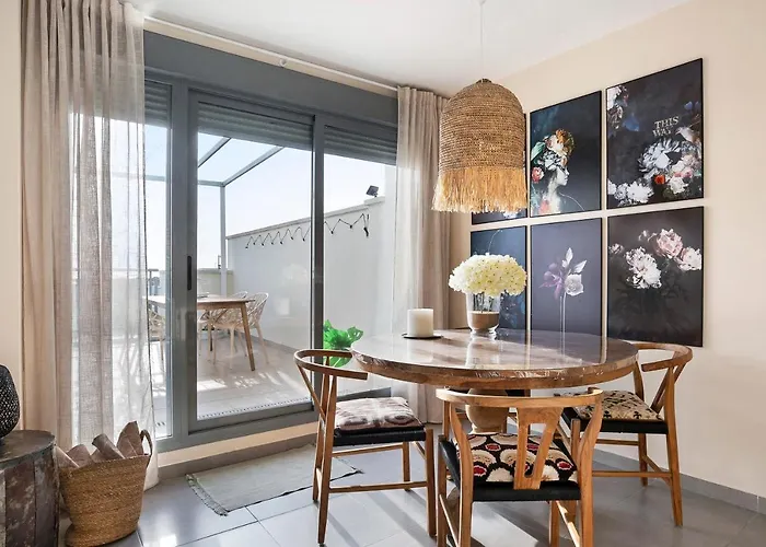 Piso De Diseno En Conil Conil De La Frontera